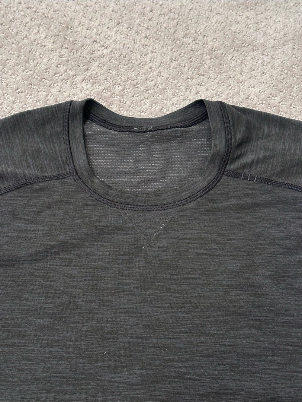 Lululemon Men’s Metal Vent Tech Short Sleeve Shirt Black Athletic - Picture 6 of 7